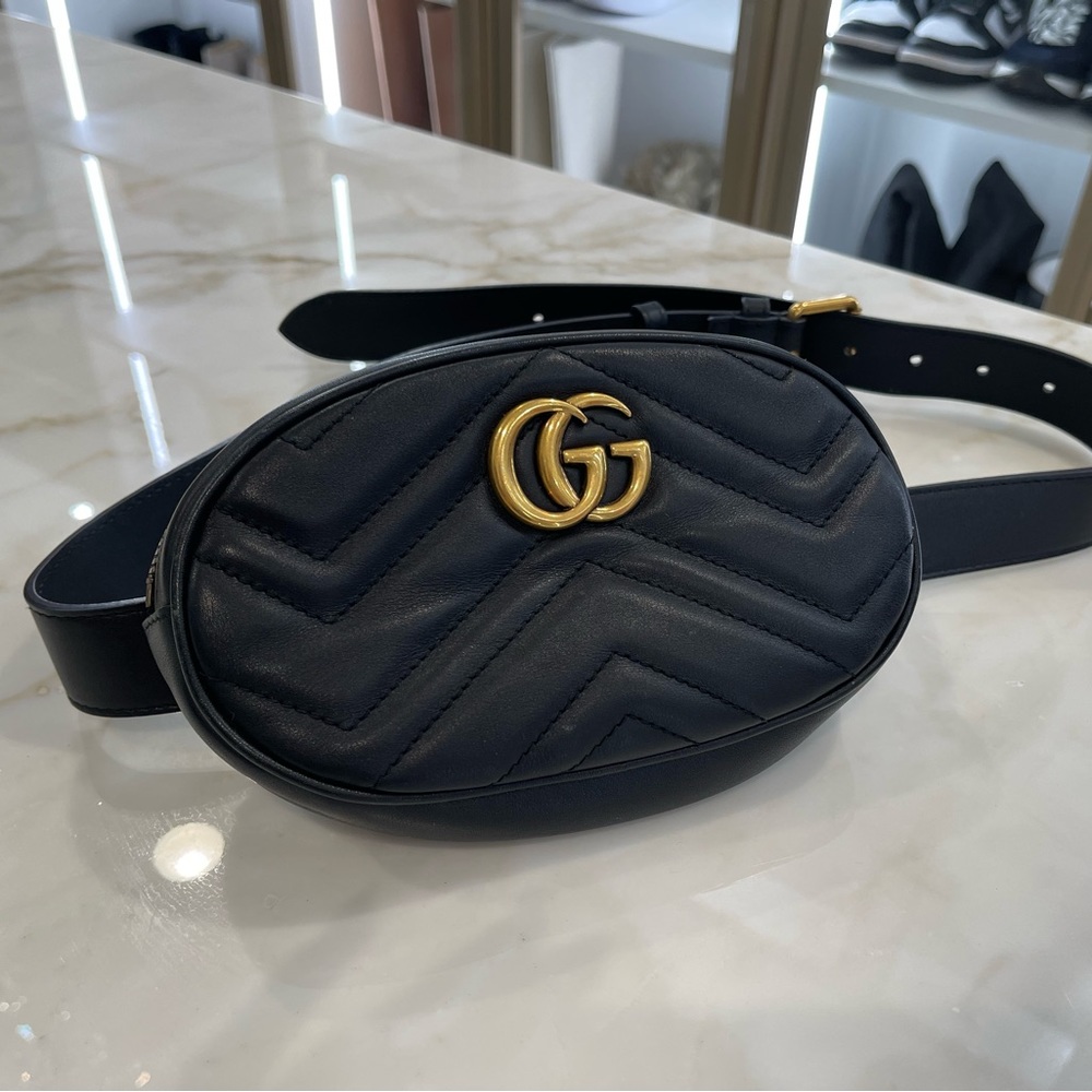 Gucci GG Marmont Matelassé Leather Black Belt Bag size 85